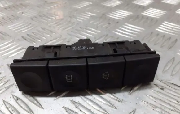 Ford Fiesta A set of switches 2S6T18K574AC