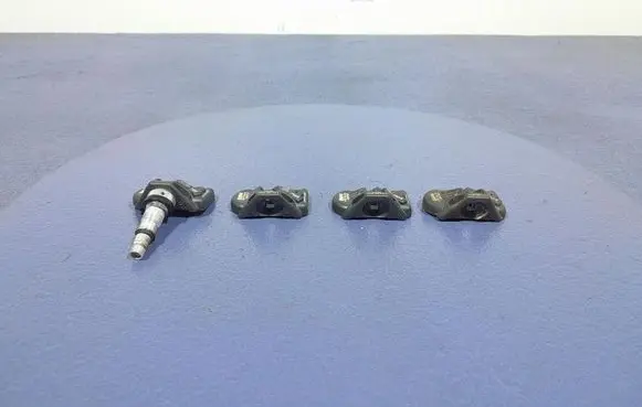 Alpine B3 B4 B5 B6 E90 E91 E92 E93 Tire pressure sensor 6877936