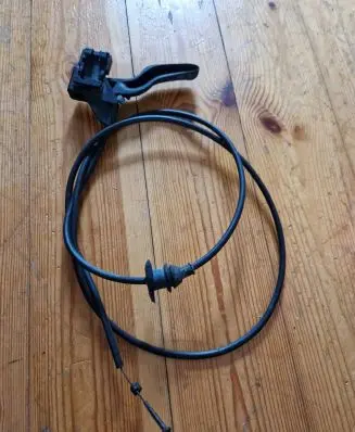 Opel Corsa C Engine bonnet (hood) release handle 09114321
