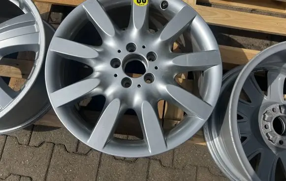 Mercedes-Benz S W221 R18 alloy rim A2214011902