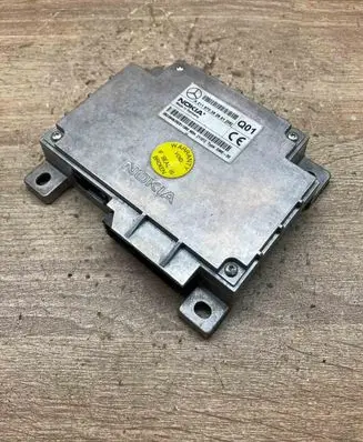 Mercedes-Benz E W211 Phone control unit/module A211870382681 0520946