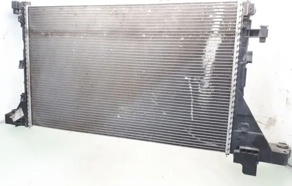 Renault Master III Coolant radiator 214107695R Y1791005