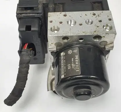 Porsche Cayenne (92A) ABS Pump 7P0907379E