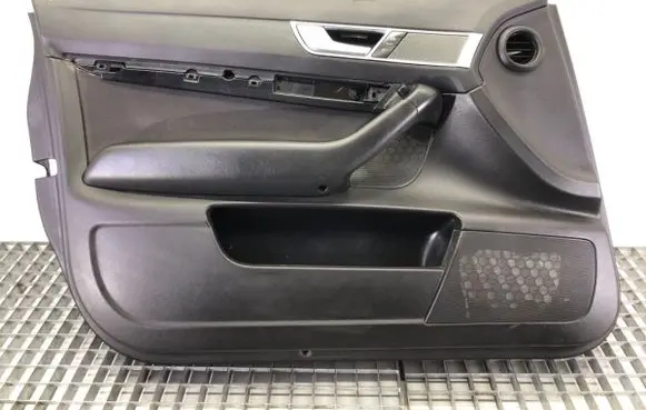 Audi A6 S6 C6 4F Front door card panel trim