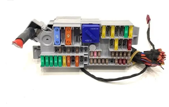 BMW 3 G20 G21 Fuse box set 6807487