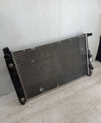 Mercedes-Benz Vaneo W414 Coolant radiator