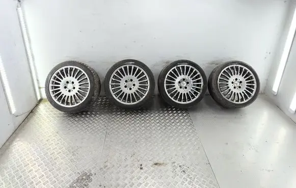 Mercedes-Benz CLK A209 C209 R18 alloy rim 