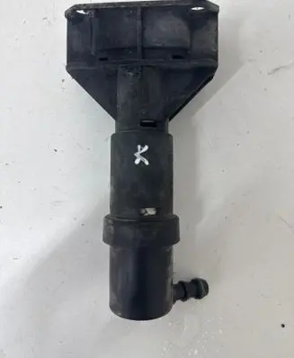 Audi A6 S6 C5 4B Headlight washer spray nozzle 4Z7955979