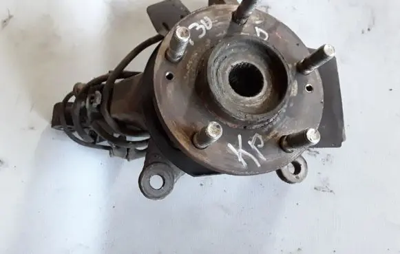 Hyundai i30 Front wheel hub 51715A6000