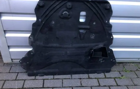 Engine splash shield/under tray
