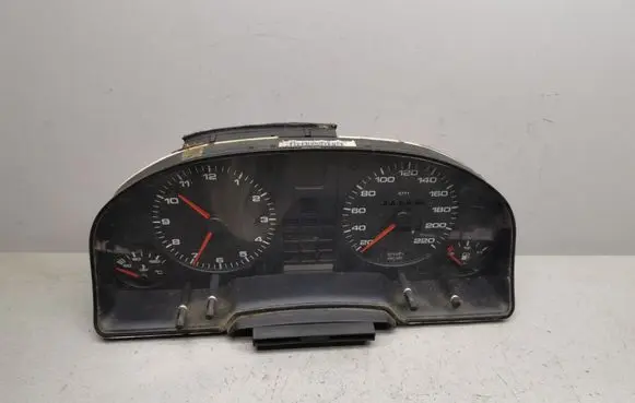 Audi 80 90 S2 B4 Speedometer (instrument cluster) 8A0919033CA
