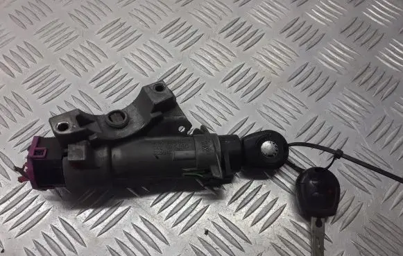 Skoda Fabia Mk1 (6Y) Ignition lock 4B0905851C