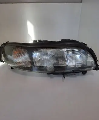 Volvo V70 Headlight/headlamp 8620687 89004806