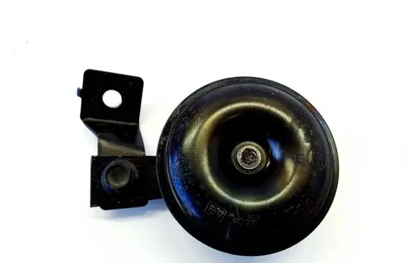 Nissan Leaf II (ZE1) Horn signal H5190703