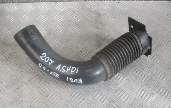 Peugeot 207 Air intake hose/pipe 9680064080