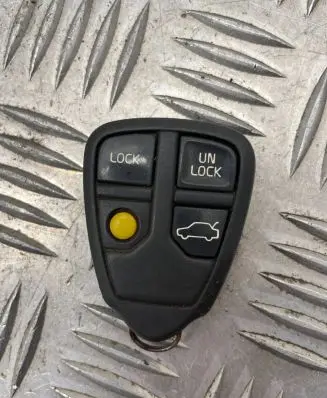 Volvo S60 Ignition key/card 8685151