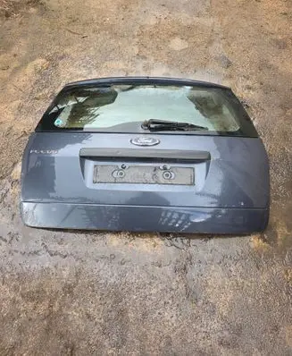 Ford Focus Tailgate/trunk/boot lid 