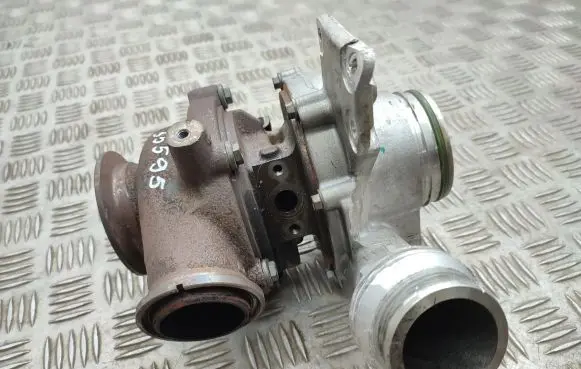 BMW 2 F45 Turbo 8570080 81997716 857008009