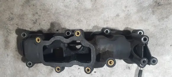 Audi A8 S8 D3 4E Intake manifold Z059129712BL