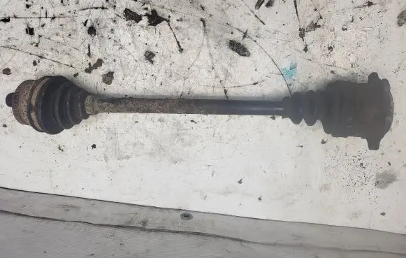 Audi A4 S4 B5 8D Front driveshaft