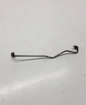 Fuel injector supply line/pipe