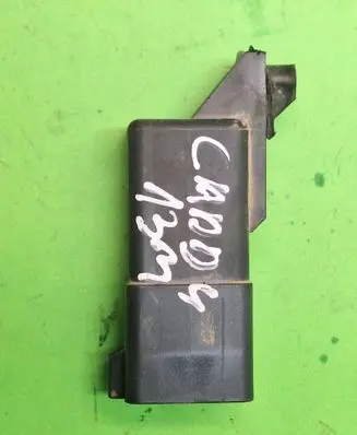 Volkswagen Caddy Glow plug pre-heat relay 038907281D 0522120504 1150853