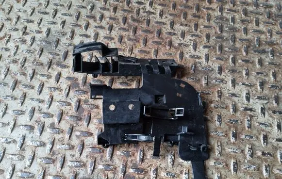 Skoda Superb B8 (3V) Other engine bay part 5Q0971615P