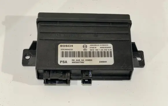 Citroen C4 I Picasso Parking PDC control unit/module 9663937380