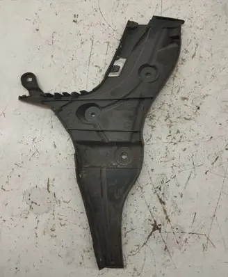 Audi A3 S3 8V Rear bumper mounting bracket 8V4807377 415576