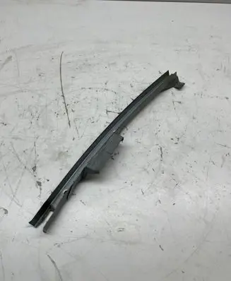 Volvo S60 Front door windshield rail 