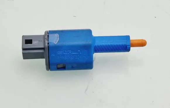 Renault Megane III Brake pedal sensor switch 253250005r