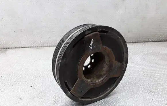 Audi A6 S6 C5 4B Crankshaft pulley 050105251M