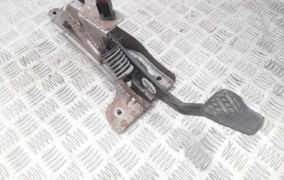 Clutch pedal