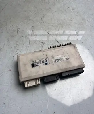 BMW 5 E39 Comfort/convenience module 12037310 61358380519