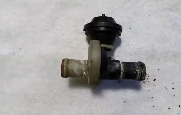 Audi A6 S6 C5 4B Coolant heater control valve 4A0819809