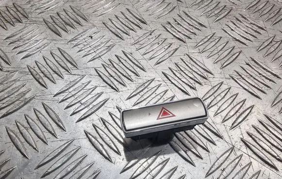 Ford Mondeo MK IV Hazard light switch 6m2t13a350aa