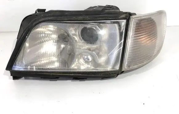 Audi A6 S6 C4 4A Headlight/headlamp
