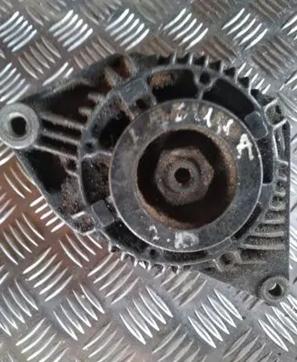 Renault Laguna I Generator/alternator 2541600G