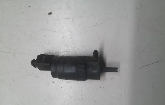Skoda Rapid (NH) Windscreen/windshield washer pump 1K5955651 695398 SG712V