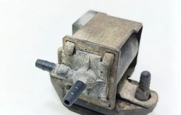 Ford Galaxy Turbo solenoid valve 72189500