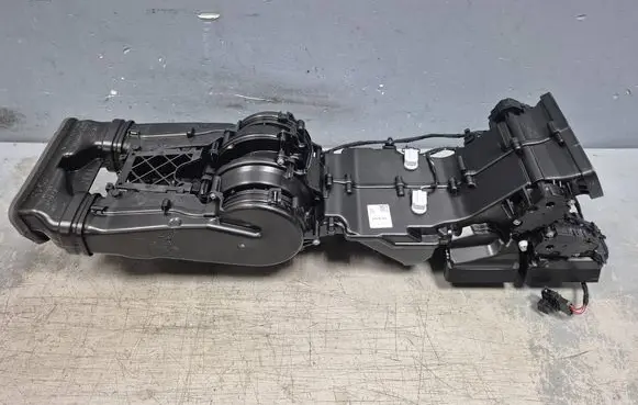 Audi RS Q8 Interior heater climate box assembly 4M0819351A