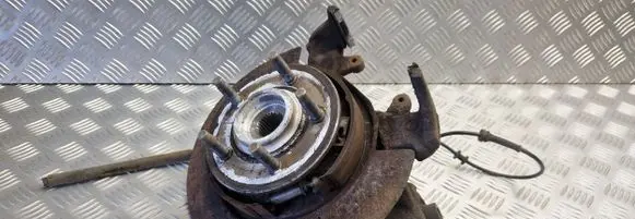 Ford Explorer Rear wheel hub spindle/knuckle 