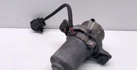 Jaguar X-Type Secondary air pump 1X432C506AB 021840200