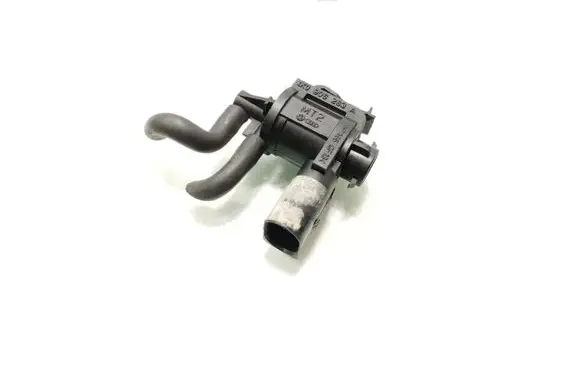 Skoda Octavia Mk2 (1Z) Vacuum valve 1K0906283A