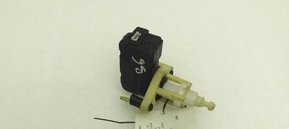 Volkswagen PASSAT B6 Headlight level adjustment motor PA66GF30