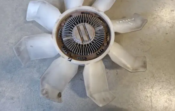 Mitsubishi Pajero Sport I Viscous fan 