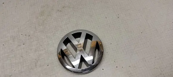 Volkswagen Caddy Manufacturer badge logo/emblem 3B0853601C
