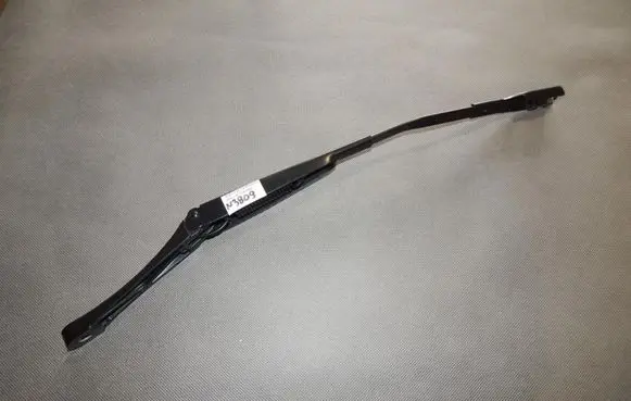 Audi TT TTS RS Mk3 8S Front wiper blade arm 8S1955407