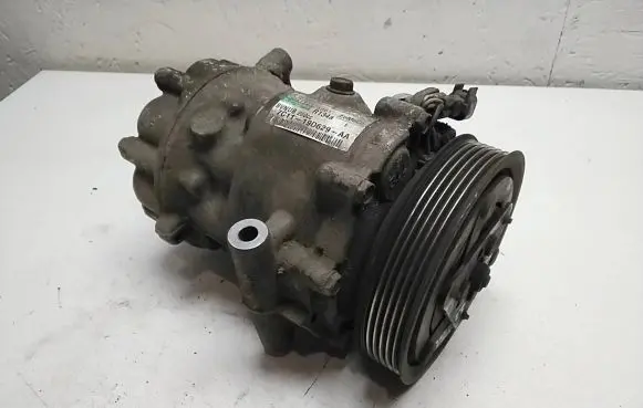 Ford Transit Air conditioning (A/C) compressor (pump) 7C1119D629AA 06132303061 SDV161067F
