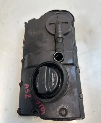 Volkswagen Golf IV Rocker cam cover 038103469